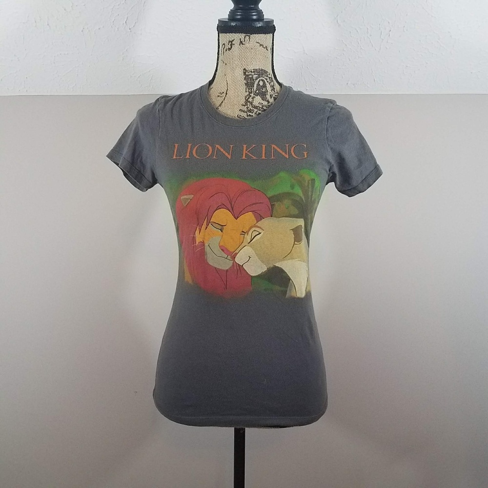 Disney Lion King Gray T-shirt Sz S